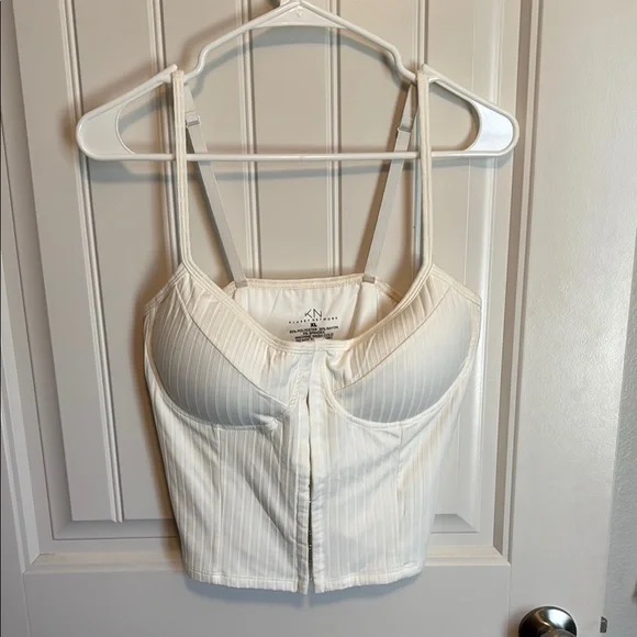 White Crop Top size XL - Picture 1 of 4